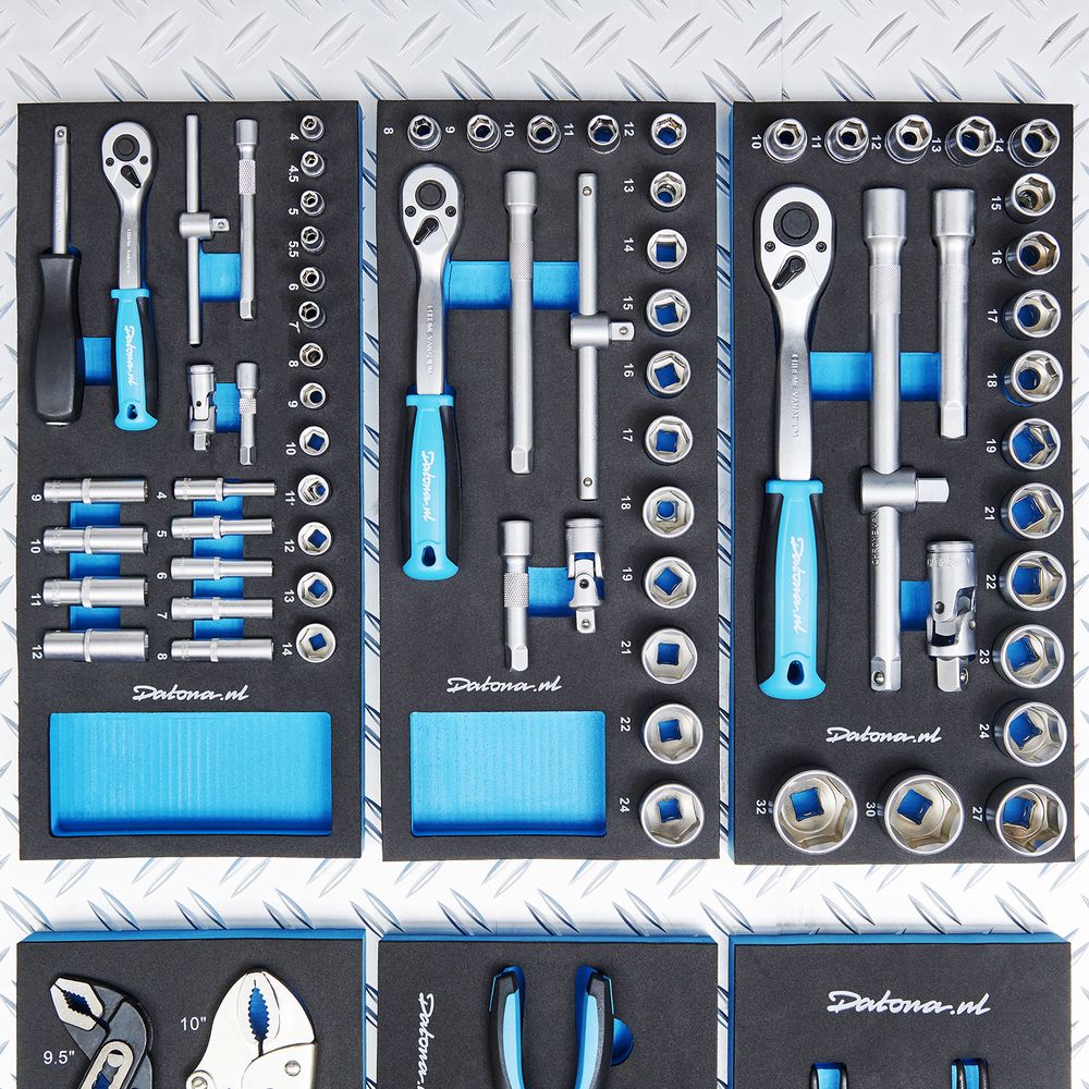 Set - set d'outils - embouts - outils - établi - tiroirs.jpg