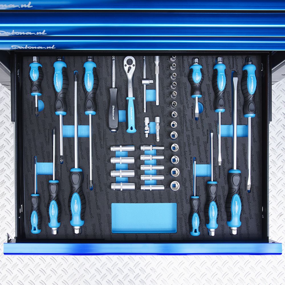 chariots-à-outils-remplis.jpg