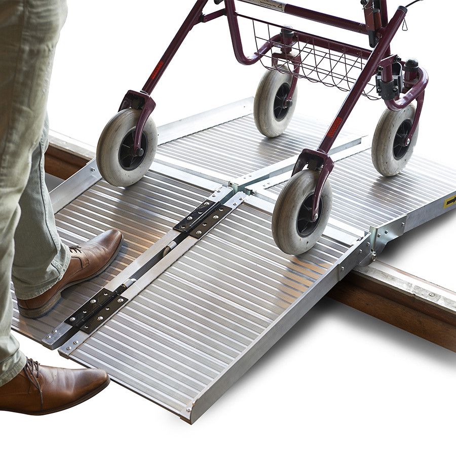 Oprijplaat scootmobiel rolstoel opvouwbaar aluminium rijgoot drempelhelling 7