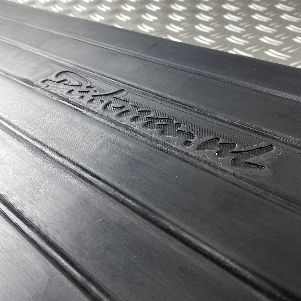 Zwarte drempelhulp 90 mm hoog van Datona voor drempels 2 stuks
