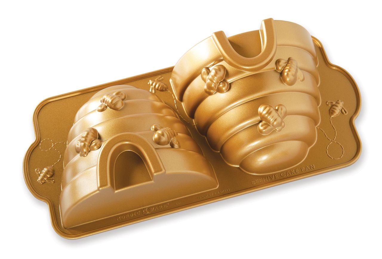 Bundt Pan: Nordic Ware Chiffon, 10 Cups 2.4L, Gold 