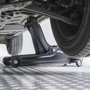 Krik voor sportauto's onder de verlaagde auto
