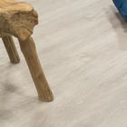 Fesca Plak PVC Plank vloer Wit Grijs Eiken 121.92-123 x 22.5-22.86 x 0.25-0.65 cm Sfeer