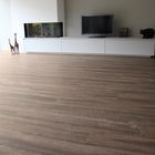 Fesca Plak PVC Plank vloer Bruin Bezaagd Eiken 121.9 x 22,86 x 0.25 cm Sfeer 1