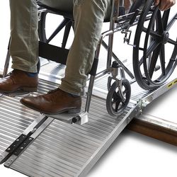 Oprijplaat scootmobiel rolstoel opvouwbaar aluminium rijgoot drempelhelling 5