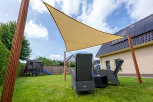 Sonnensegel Wasserdicht Dreieck 4x4x4 m - 160 g/m² - Beige - Pro Stück