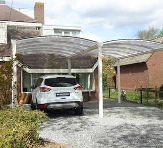 Aluminium dubbele carport met rond dak Gardendreams wit