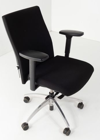 Bureaustoel Konig+Neurath OKAY  (10).jpg