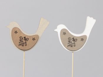 w/b. 8 wooden birds/stick natural 9x8cm