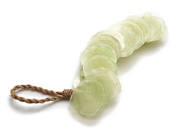 Hanger Capiz 'Conga' matcha groen 45cm