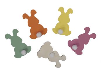 pb. 36 wooden rabbits/sticker 4 assorted 3.5x5 cm