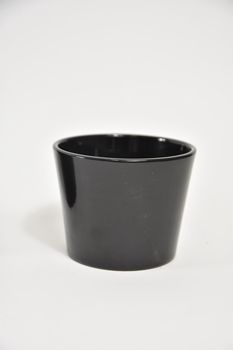 Konischer Topf schwarz glänzend 12 cm Serie 440