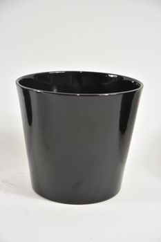 Konische pot zwart glans 19 cm serie 440
