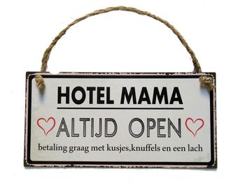 Wandaufhänger Metall "Hotel Mama" 30x15cm Beige