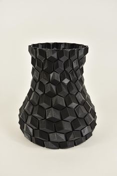 Wabenförmige Vase schwarz, 3d gedruckt D20 H22cm