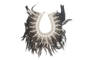 Deco necklace feathers/shells Natural 40x30x3cm