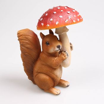 EICHHÖRNCHEN M/PILZ 15X11X21 CM POLYESTER