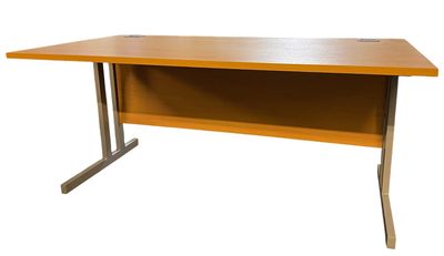 Triumph Bureau 160x80cm met Privacyschot