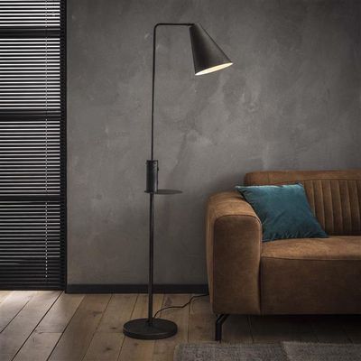 Vloerlamp Fürstenfeldbruck met USB oplader