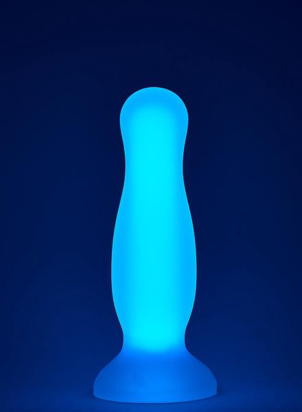 glow in the dark butt plug medium size