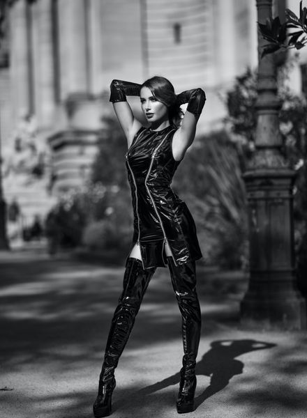 louvre-vinyl-dress-(3).jpg