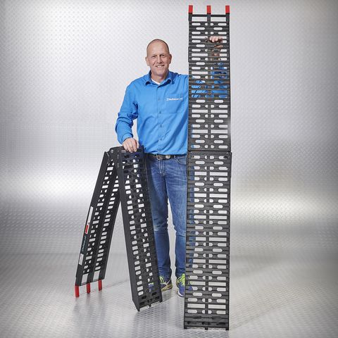 Rampe noire pliable aluminium 340 kg - 225 cm