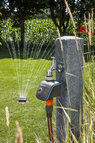 gardena-water-control-set-smart2.jpg