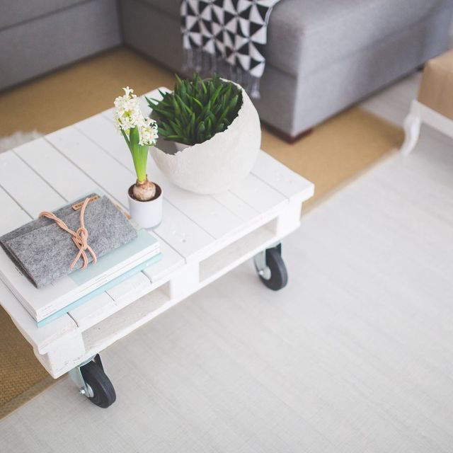 Un mobiliario más práctico y más cómodo: ruedas para muebles