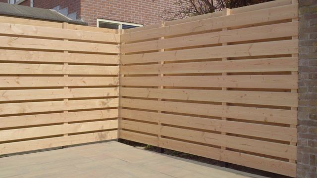 Hout kleurloos behandelen?