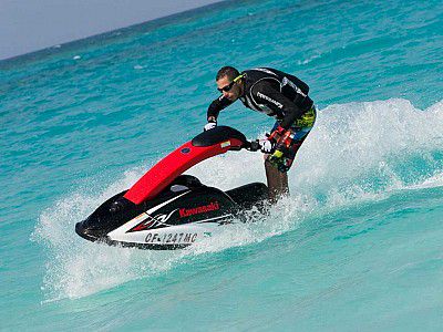 Jet ski Aruba, Enjoy high-octane pursuits