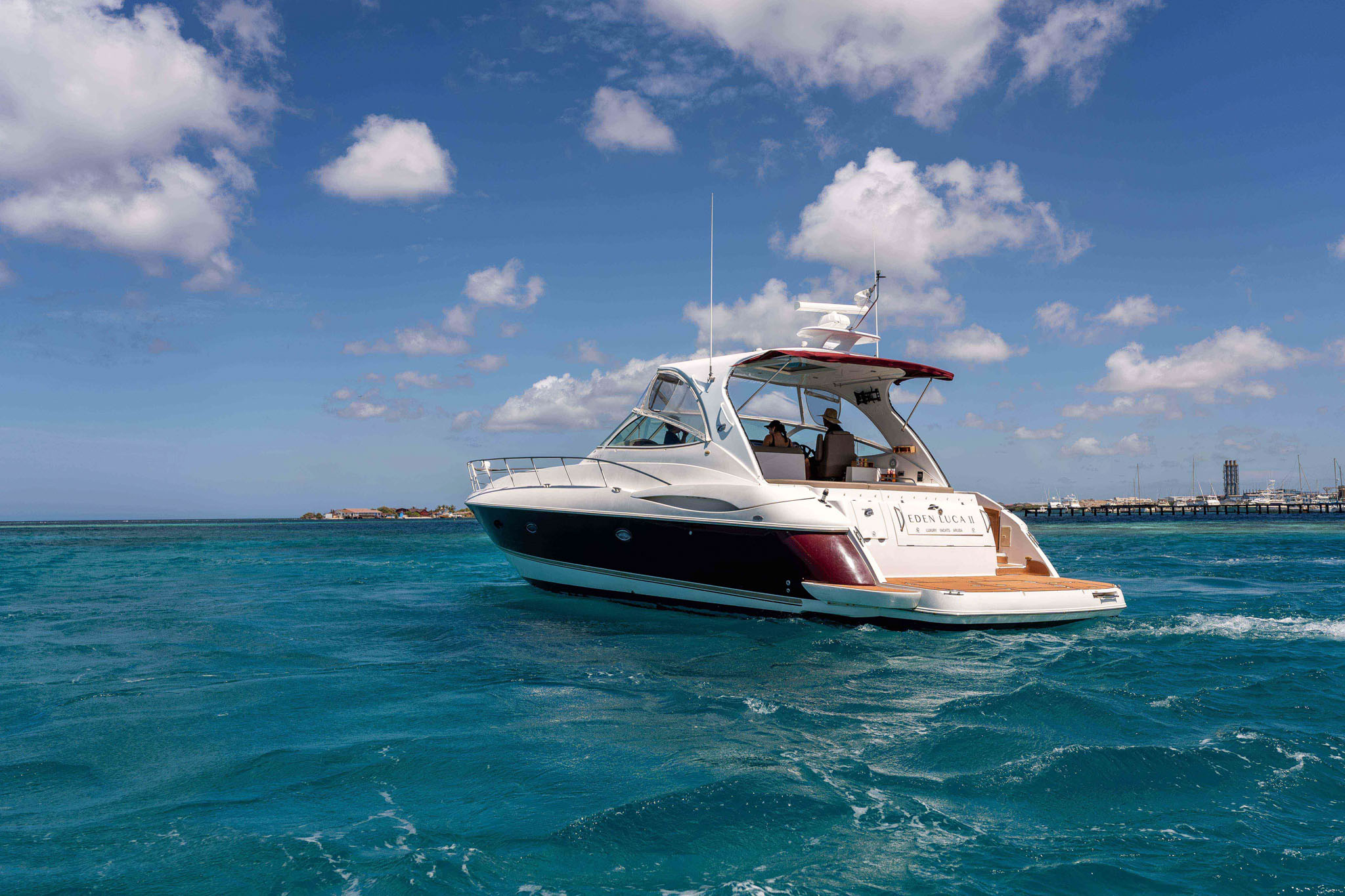 Aruba-Private-Yacht-service.jpg