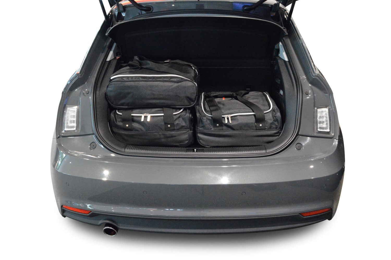 Car-Bags Reistassenset Audi A1 8X 2010-2018 3.jpg