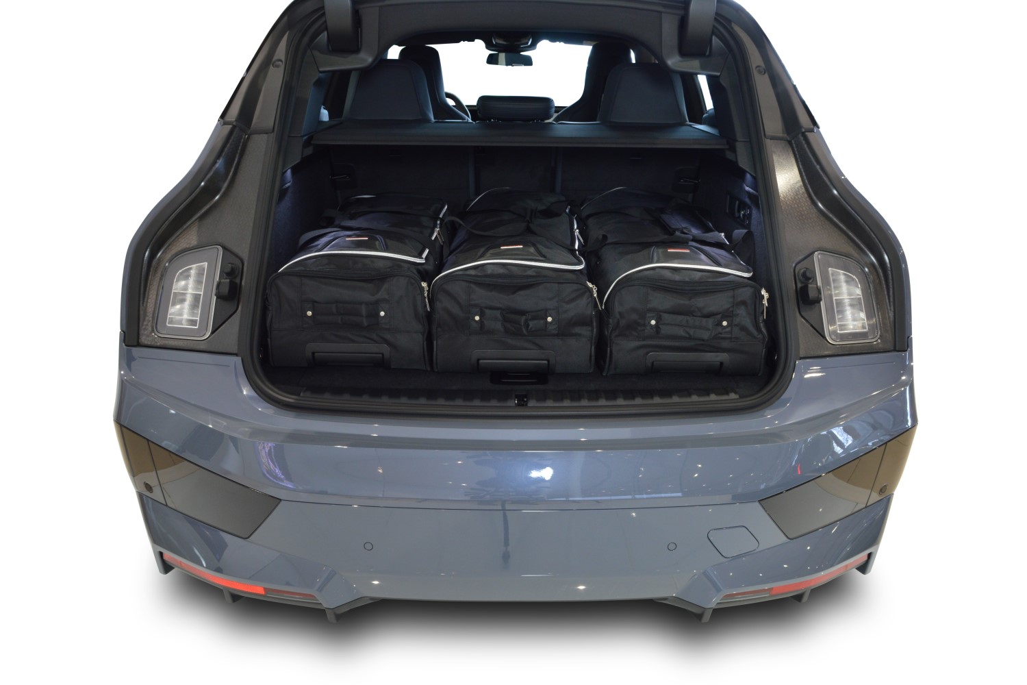 Car-Bags Reistassenset BMW iX SUV I20 2021-heden 2.jpg