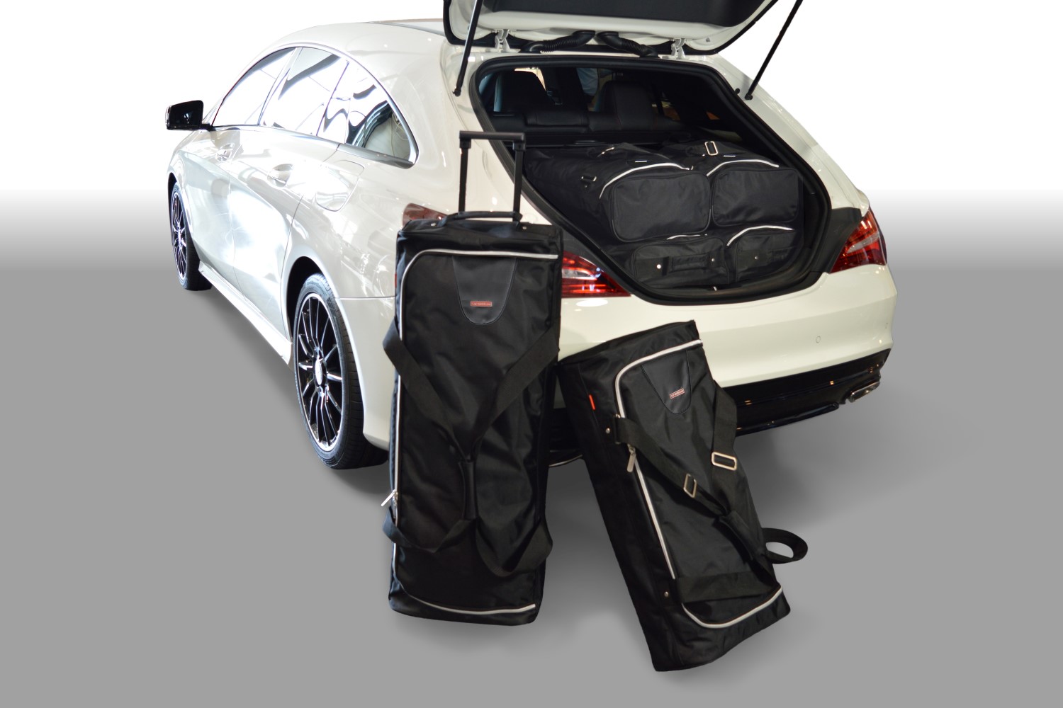 Car-Bags Reistassenset Mercedes CLA-klasse X117 Shooting brake.jpg