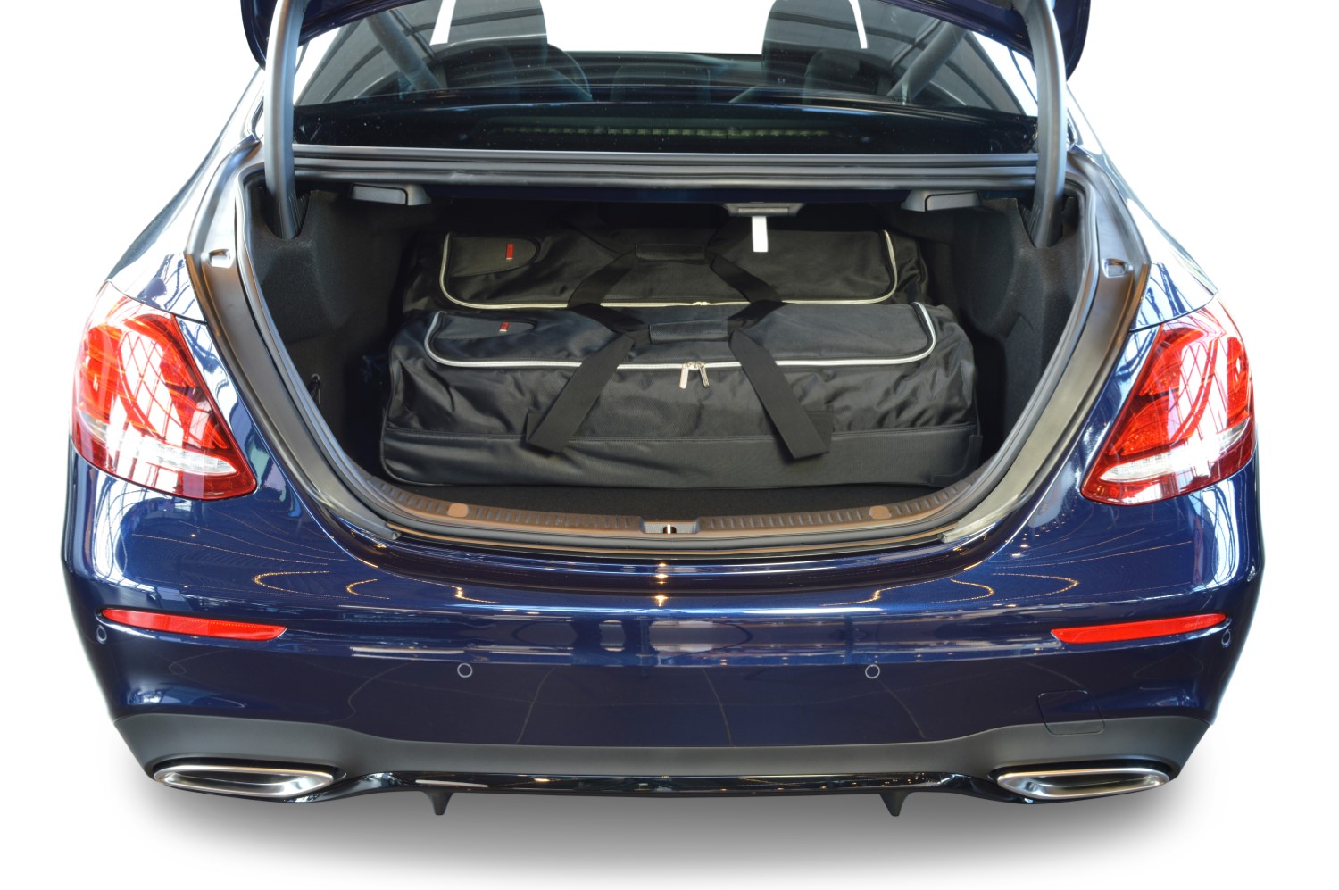 Car-Bags Reistassenset Mercedes E-klasse Sedan W212 2.jpg