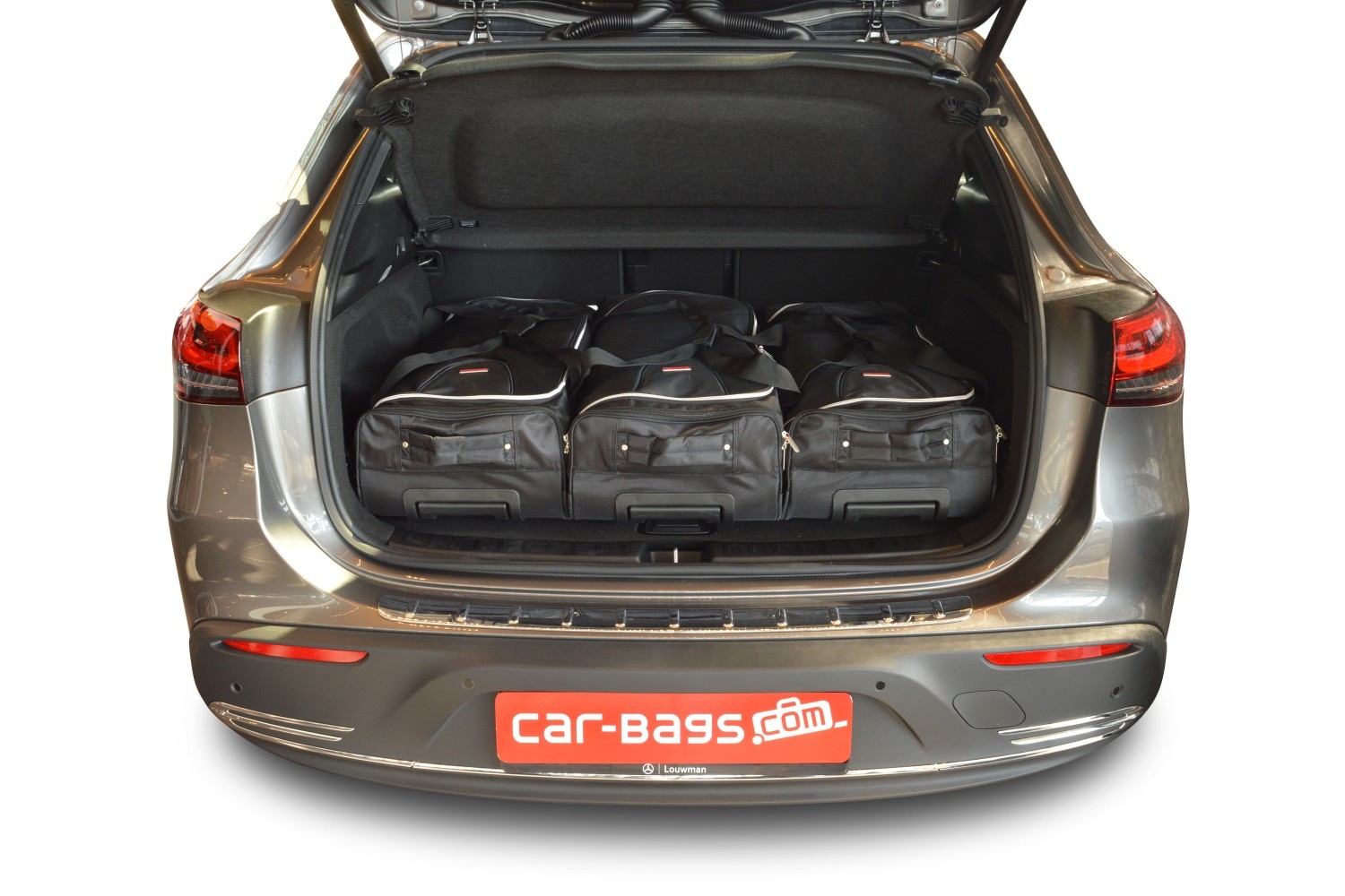 Car-Bags Reistassenset Mercedes EQA-klasse H243 2.jpg