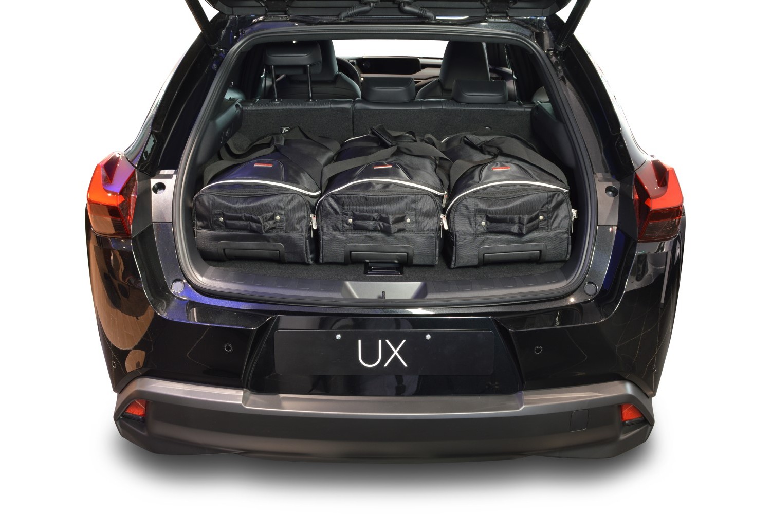 Lexus NX Reistassen