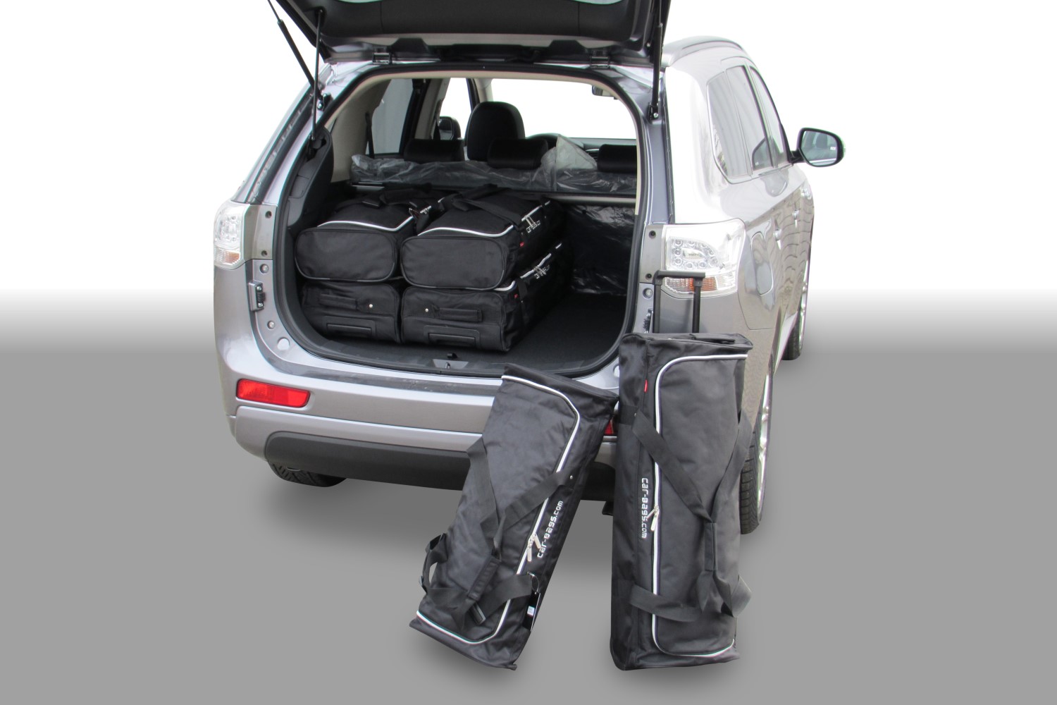 Car Bags Mitsubishi Outlander PHEV 2013-
