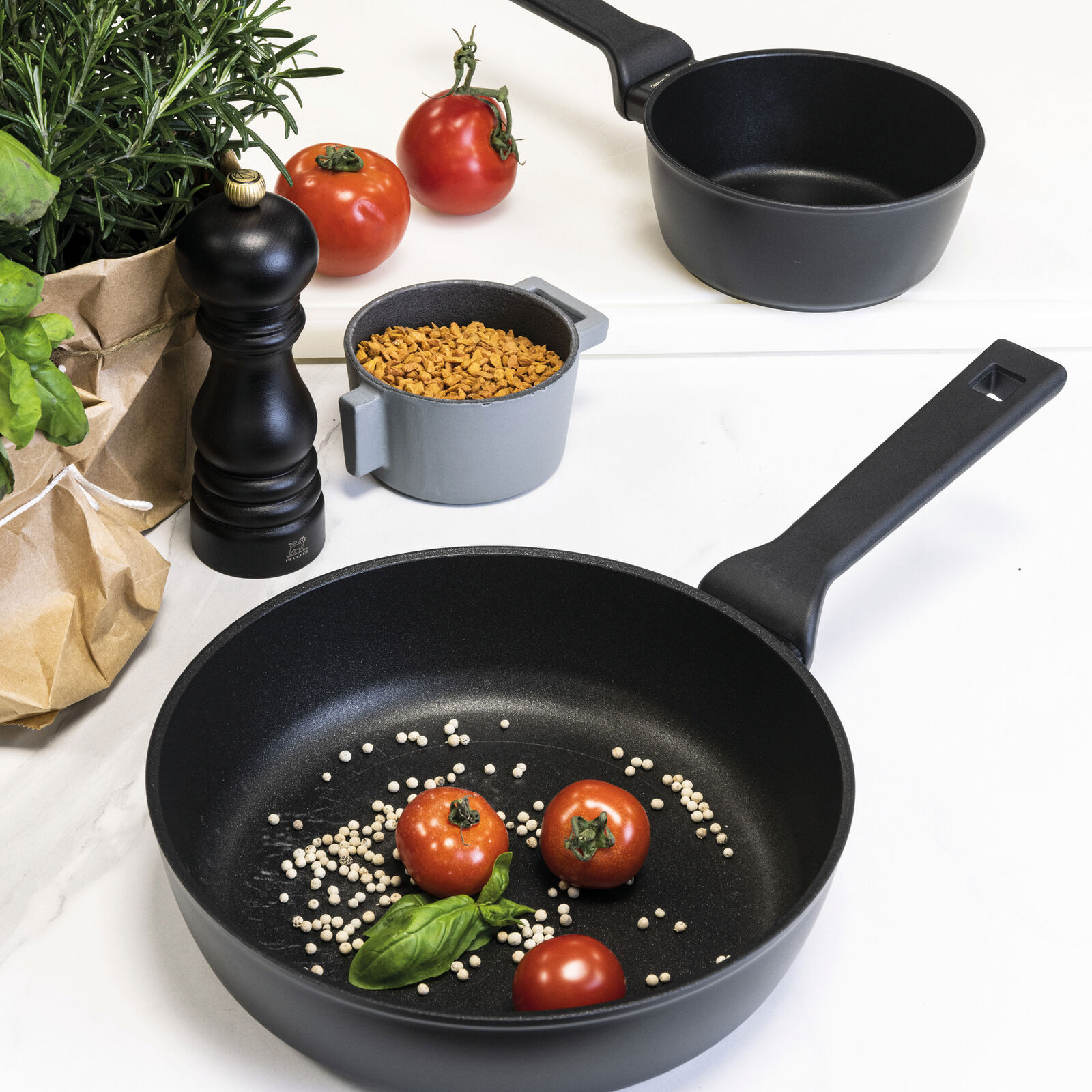 Tegame Sambonet Titan Pro Ø 24 cm ? Disponibile su Cookinglife