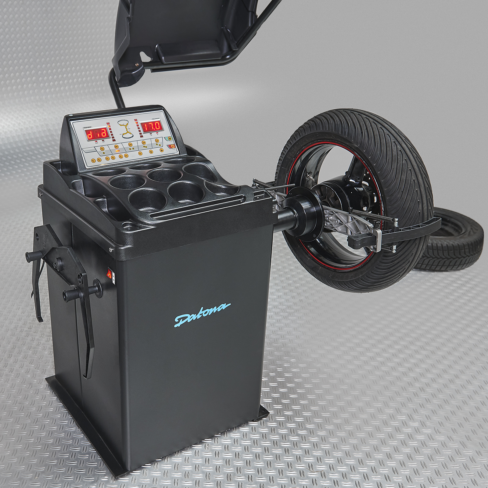 Équilibreuse numérique de pneus d'auto 230V (adaptateurs inc