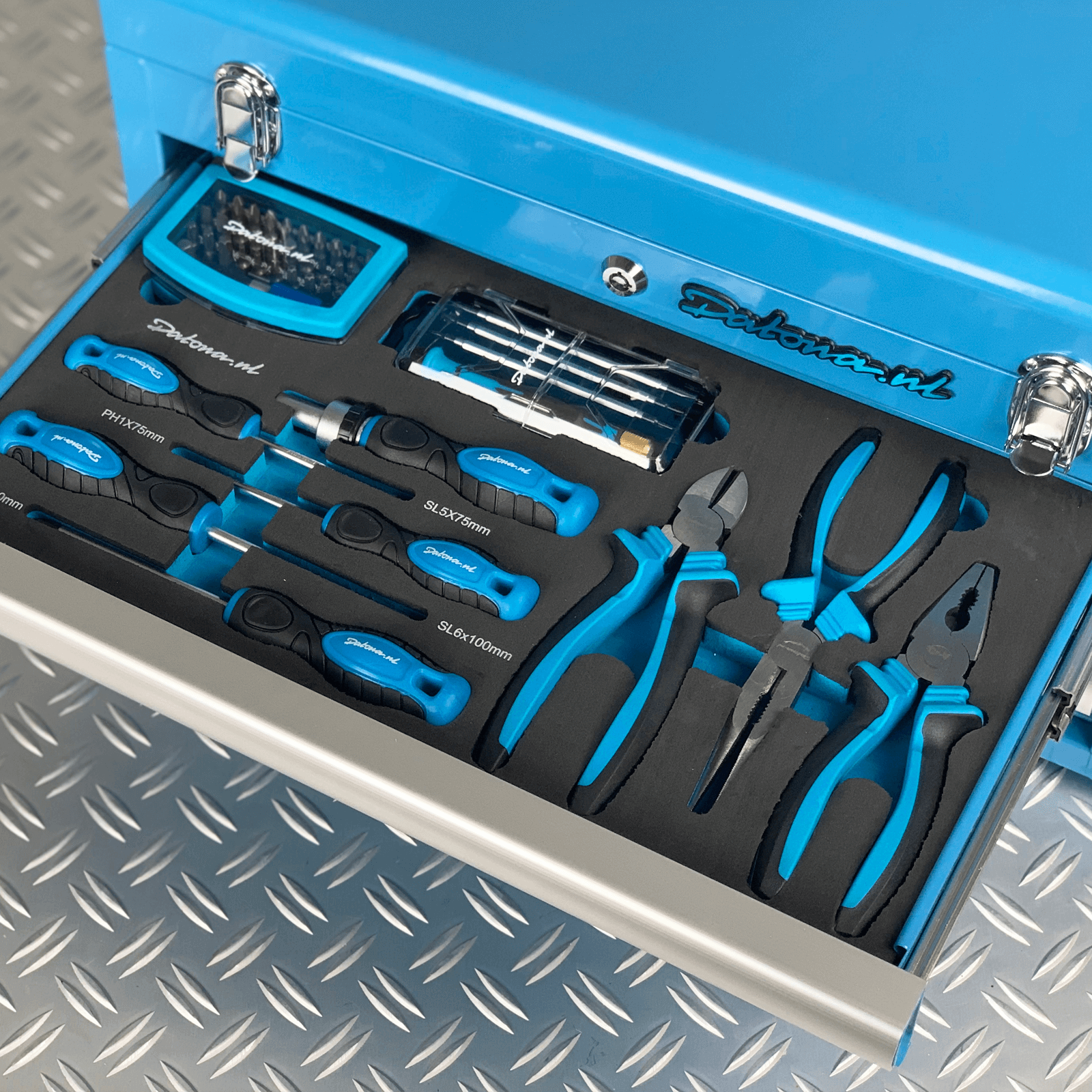 Caisse à outils avec 3 tiroirs – bleue