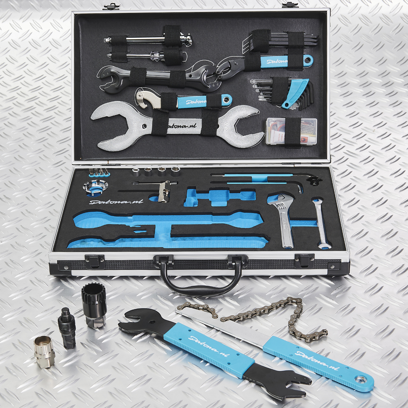 TecTake 403284 Kit de Réparation pour Vélo Boîte à Outils