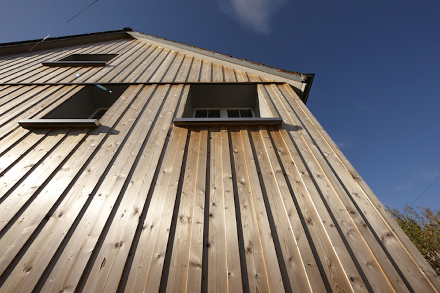 Fassadenverkleidung thermisches Holz
