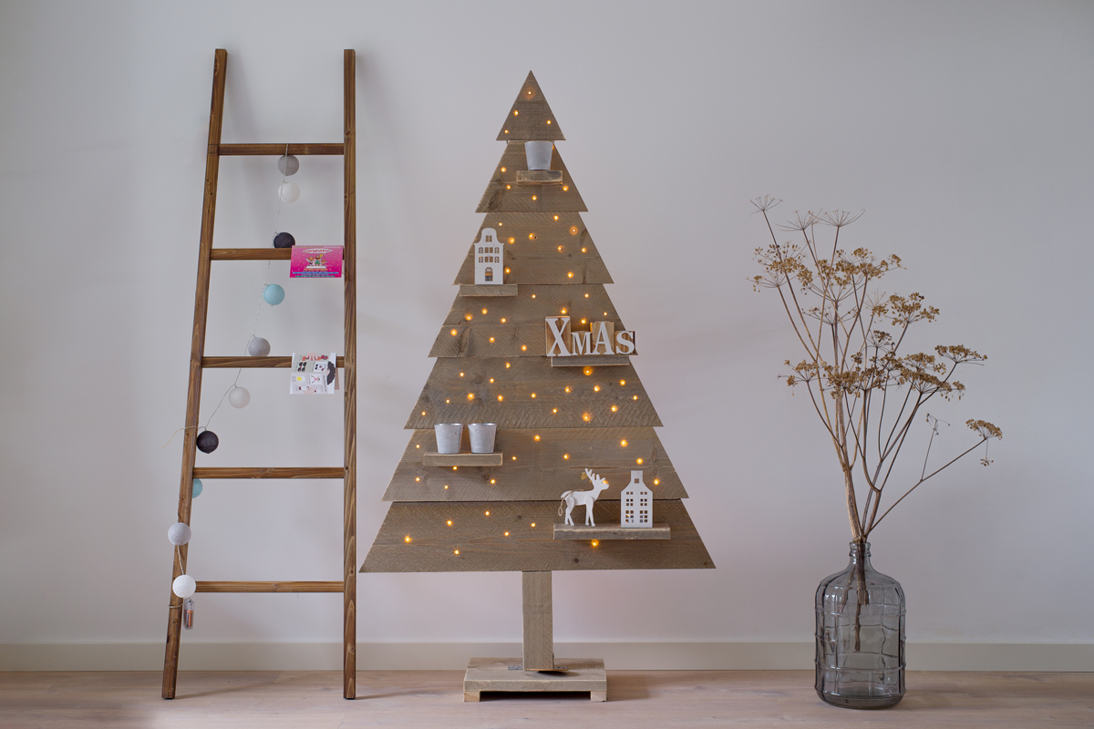 Ondenkbaar Verfrissend leerling Kerstboom kopen online? Kunstkerstboom, hout of echte kerstbomen