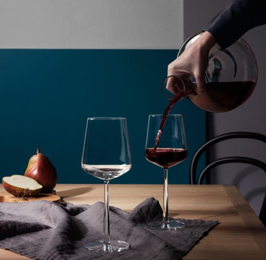 Adviseur Bijdrager doos Iittala Rode Wijnglazen Essence 450ml - Kopen? | Cookinglife