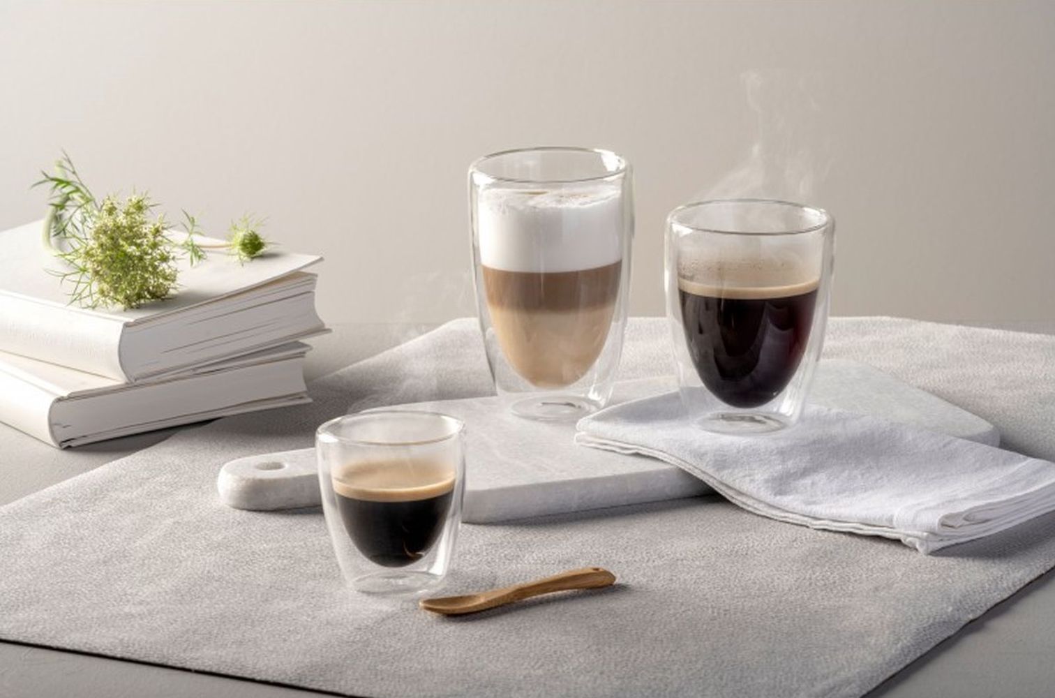 Geweldig Prominent Methode Leonardo Dubbelwandige Latte Macchiato glazen Duo - 2 Stuks kopen? |  Cookinglife