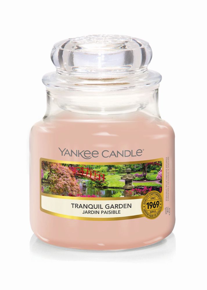 Candela profumata Yankee Candle Small Tranquil Garden - 9 cm / ø 6 cm ?