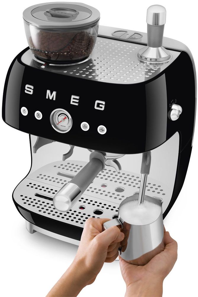 SMEG Machine à Café Expresso Manuelle avec Moulin à Café Blanc