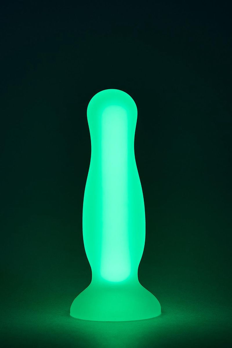 glow in the dark butt plug