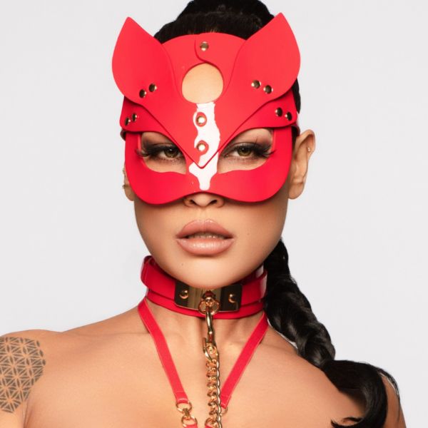 kinky-diva-cat-mask-deluxe-rood-Lak-front.jpg